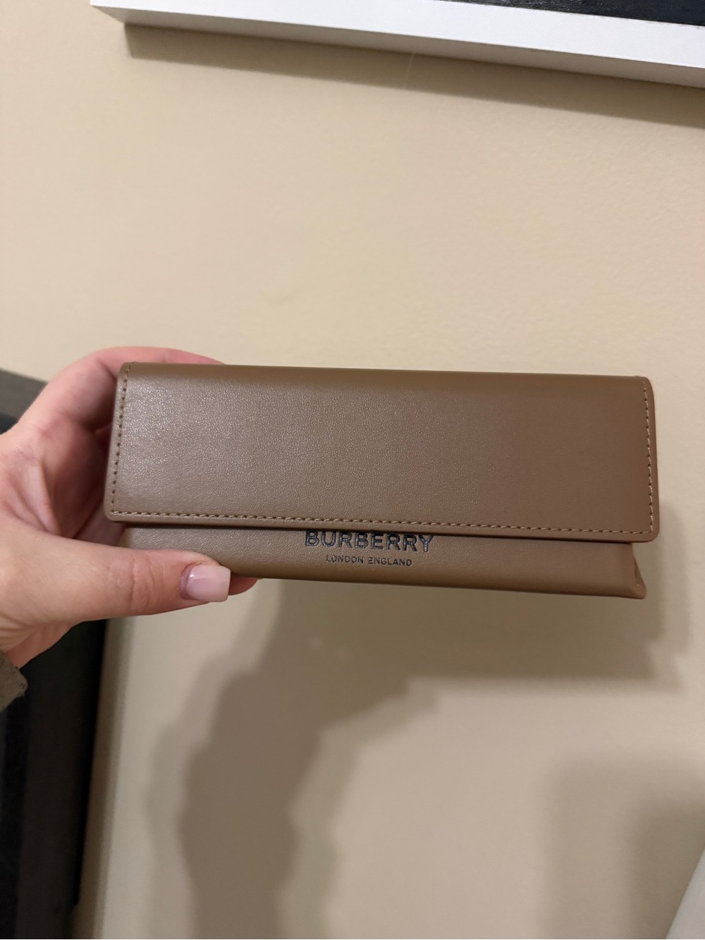 Burberry glasses case - new - brown - see photos -